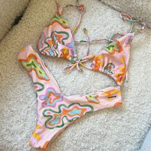 Blackbough swim - large top / small bottom never worn